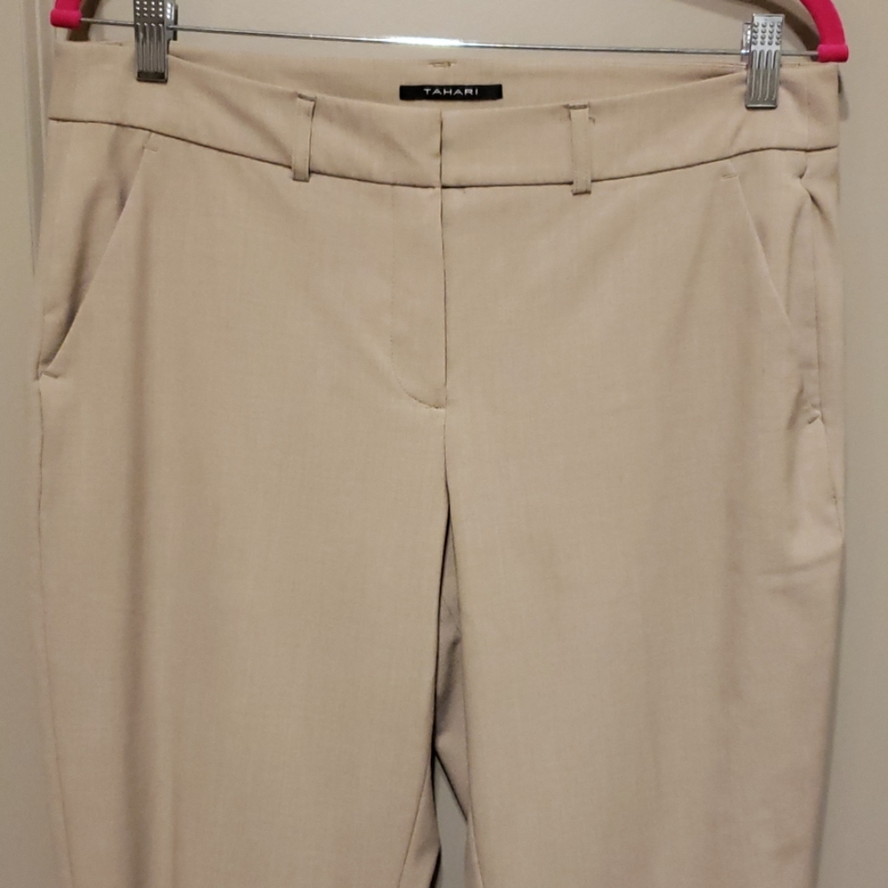 EUC Tahari Pants